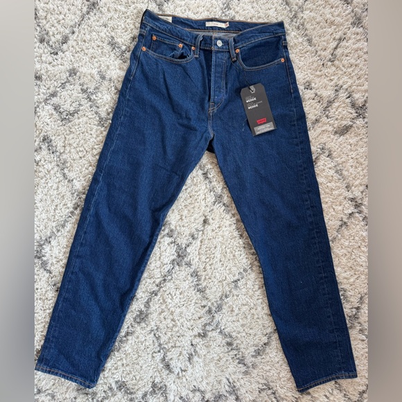 Levi’s Wedgie Icon Jeans (NWT) - Picture 5 of 6